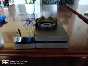 PS4 with 1 controller