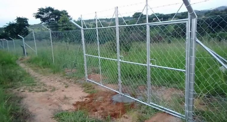 TRACK FENCING SERVICES