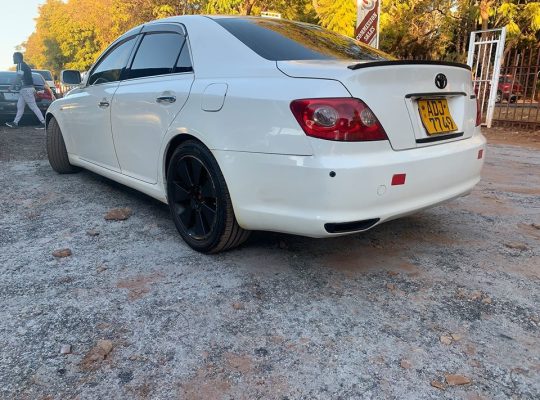 TOYOTA MARK X