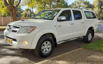 TOYOTA HILUX D4D