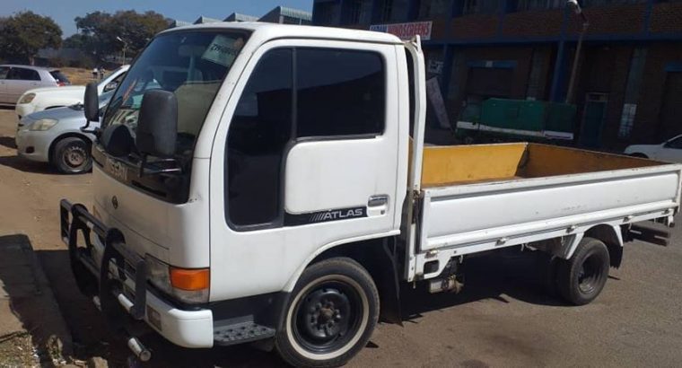 Nissan Atlas TD-27