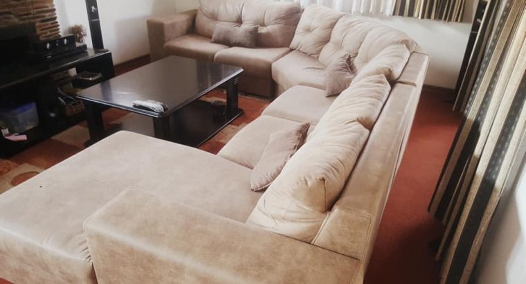 Carrington Lounge Suite