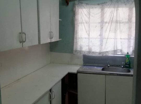 Glen Lorne – 1 bedroomed cottage for rent