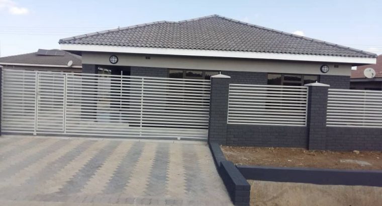 Madokero House for sale