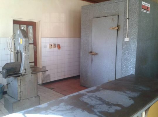 Chitungwiza butchery for rent