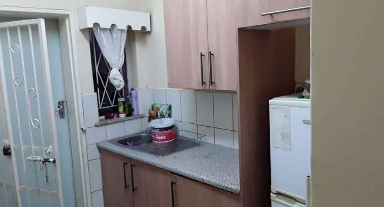 Waterfalls Prospect – 3 Bed flat for rent