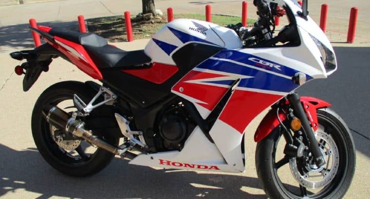 Honda CBR®300R ABS