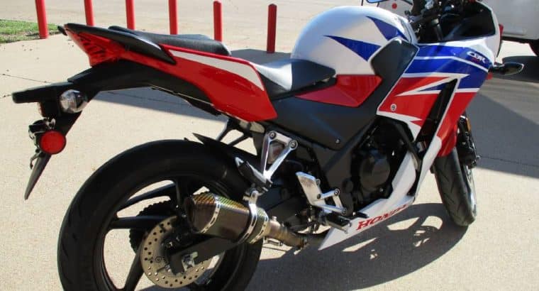 Honda CBR®300R ABS