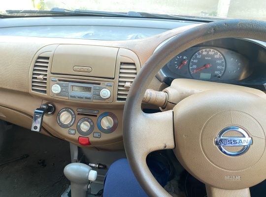 Nissan March K12