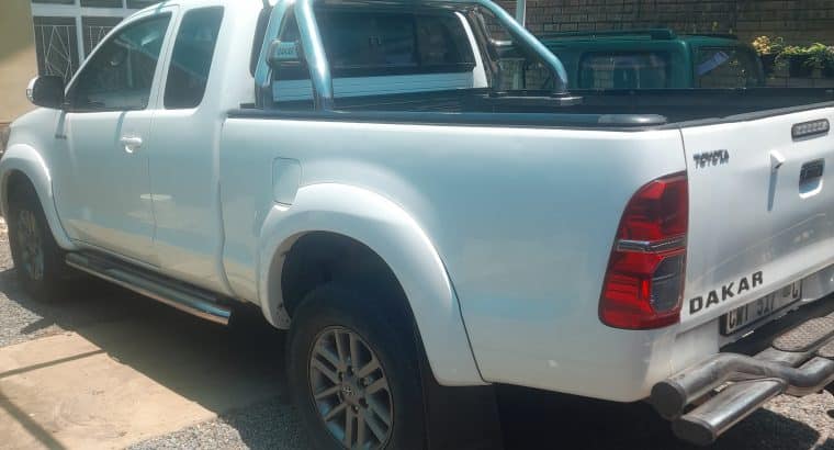 Toyota Hilux D4D Extra Cab Dakar Eddition