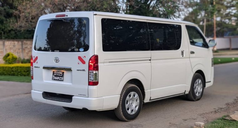 Toyota quantum super GL