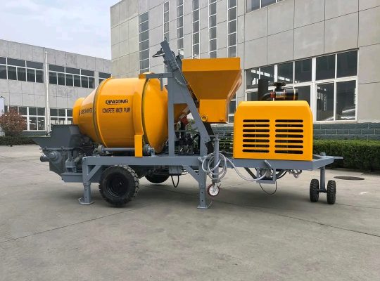 Concrete pump and mixer 2 in1