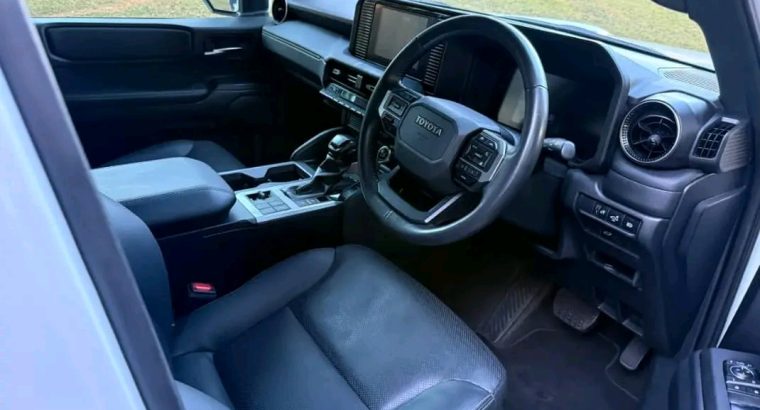 Toyota Prado 2025