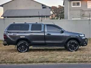 Toyota Hilux Revo 