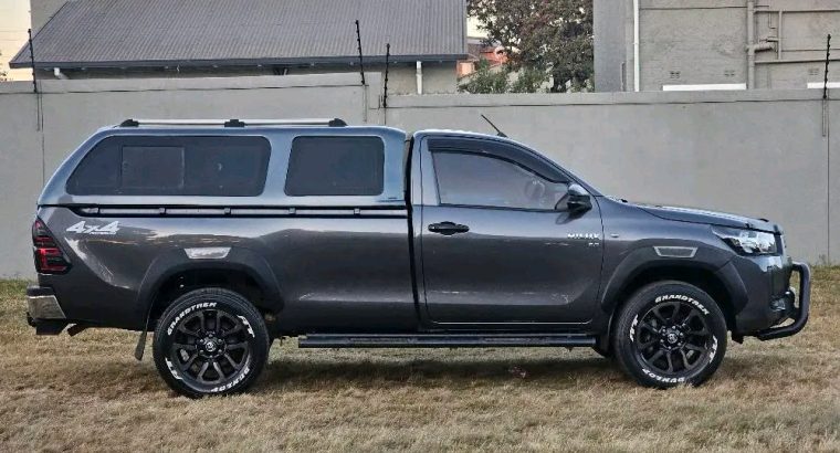 Toyota Hilux Revo 